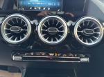 mercedes-benz-eqa-2021-eletrico-200cc