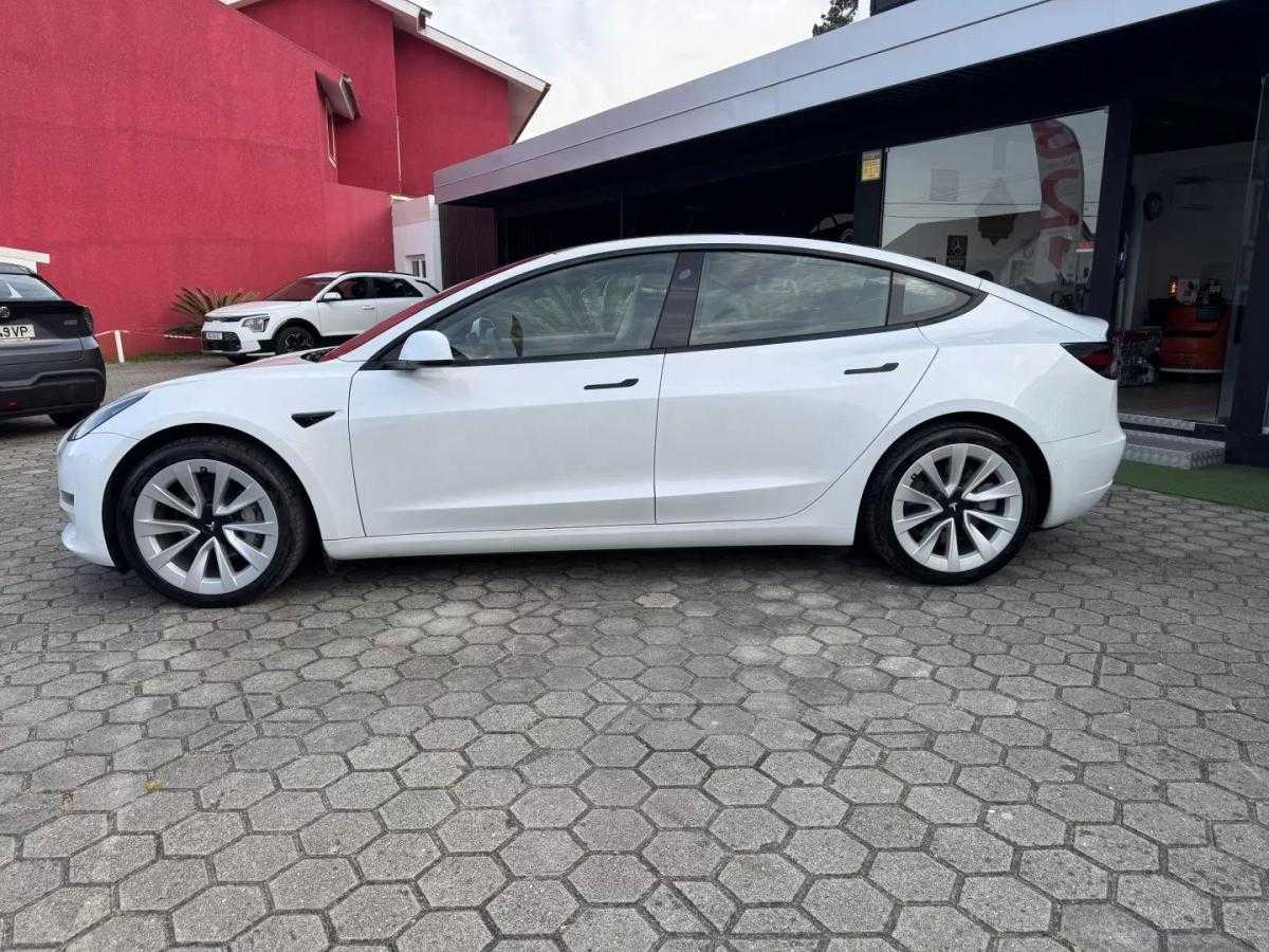 tesla-model-3-2021-eletrico-200cc