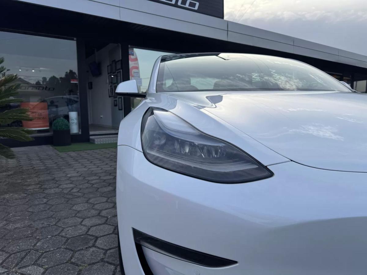 tesla-model-3-2021-eletrico-200cc