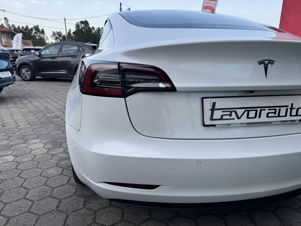 tesla-model-3-2021-eletrico-200cc