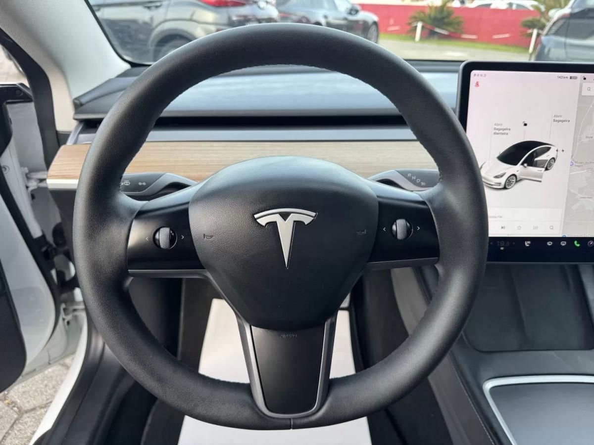 tesla-model-3-2021-eletrico-200cc
