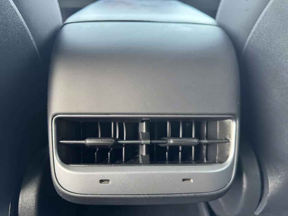 tesla-model-3-2021-eletrico-200cc