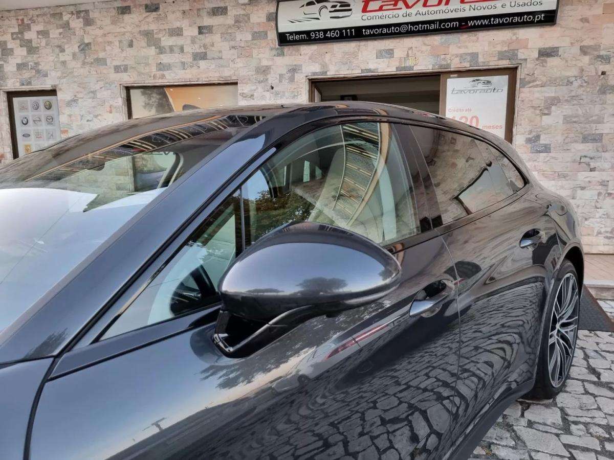 porsche-panamera-sport-turismo-2018-hibrido-2894cc