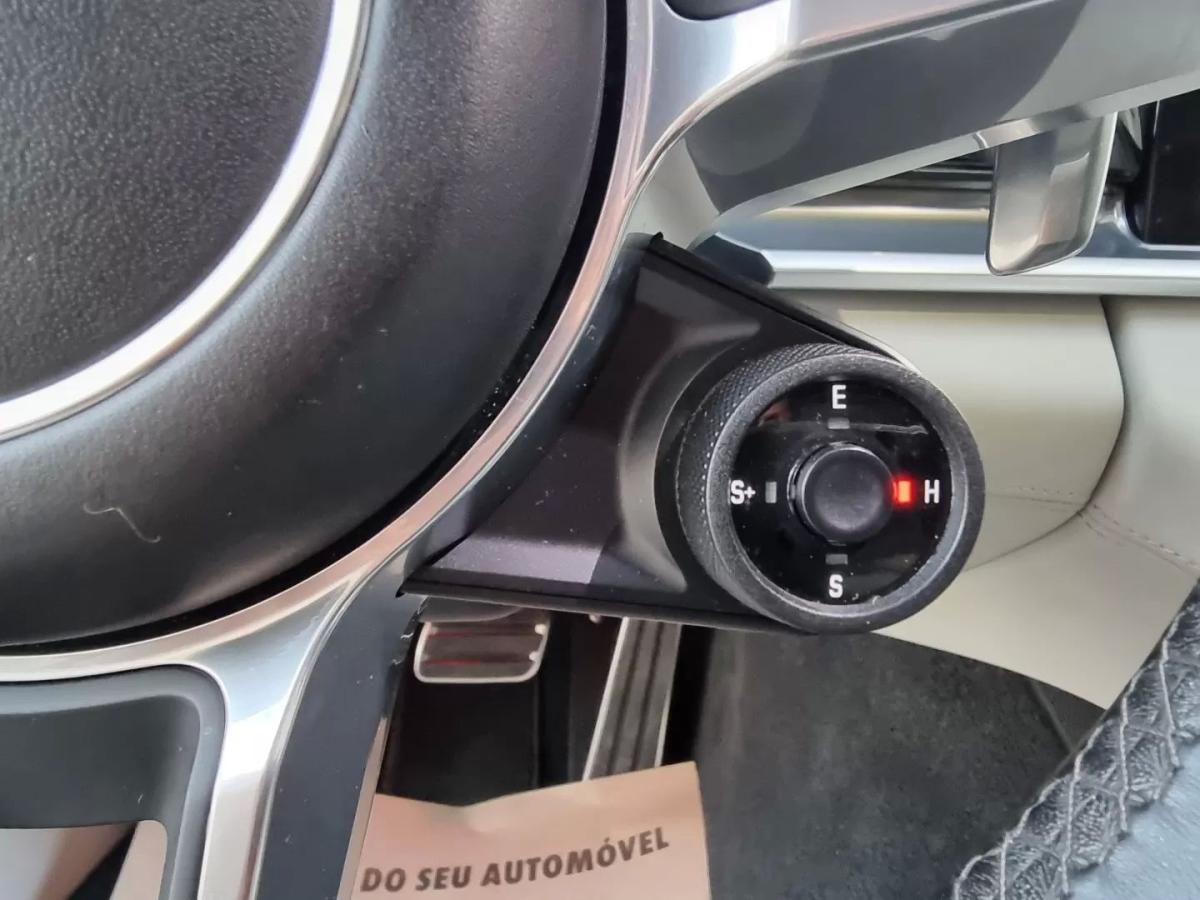 porsche-panamera-sport-turismo-2018-hibrido-2894cc
