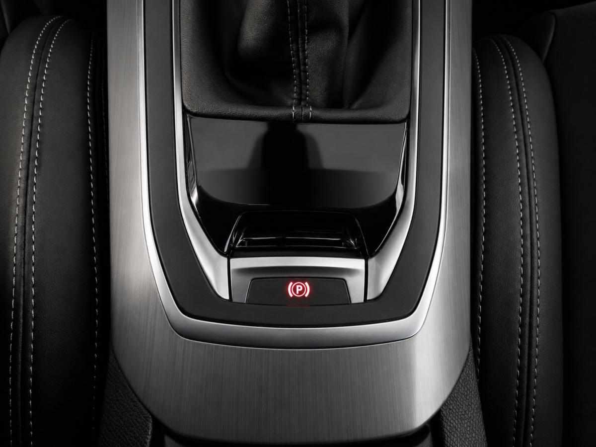 peugeot-308-1-5-bluehdi-2019-diesel-1499cc