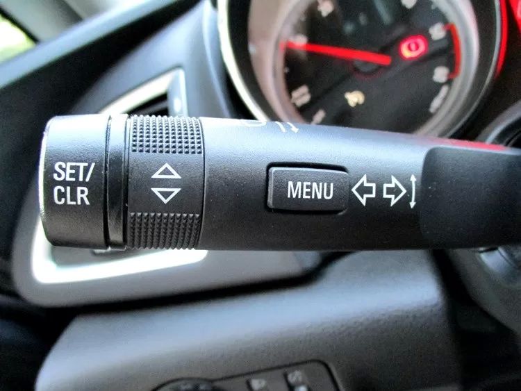 opel-astra-sport-tourer-2016-diesel-1598cc