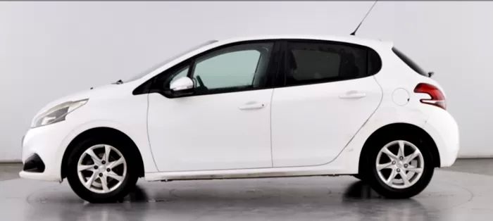 peugeot-208-2015-gasolina-1199cc