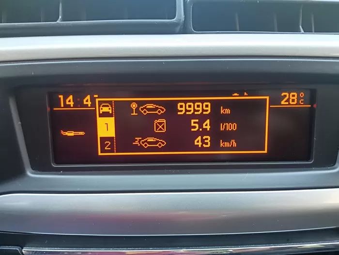 citroen-c-elysee-2016-diesel-1560cc