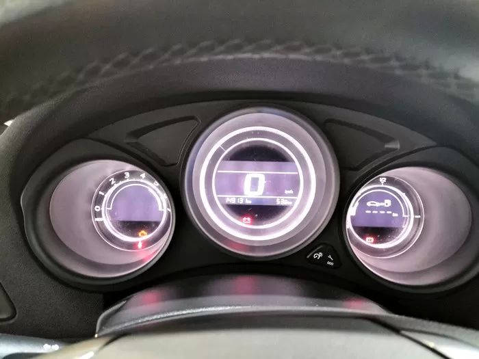 citroen-c4-2017-diesel-1560cc