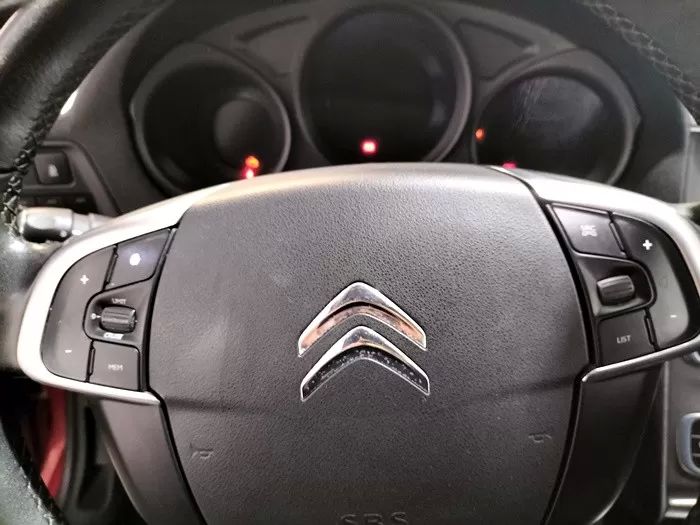 citroen-c4-2017-diesel-1560cc