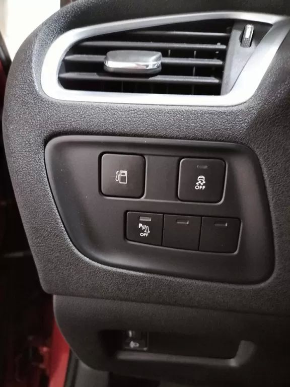 citroen-c4-2017-diesel-1560cc
