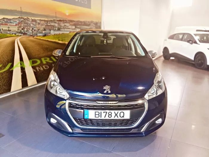 peugeot-208-2019-gasolina-1199cc