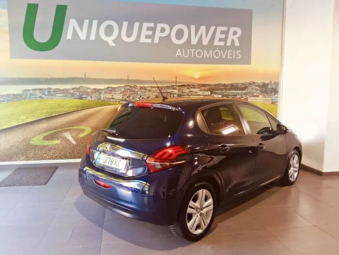peugeot-208-2019-gasolina-1199cc