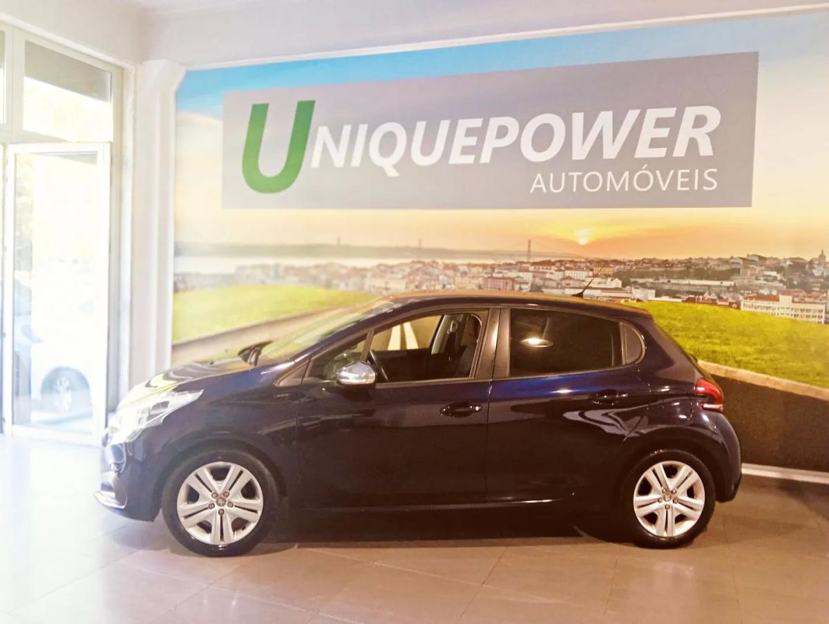 peugeot-208-2019-gasolina-1199cc