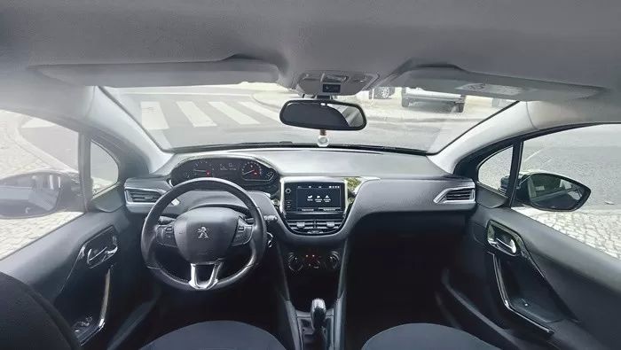 peugeot-208-2019-gasolina-1199cc