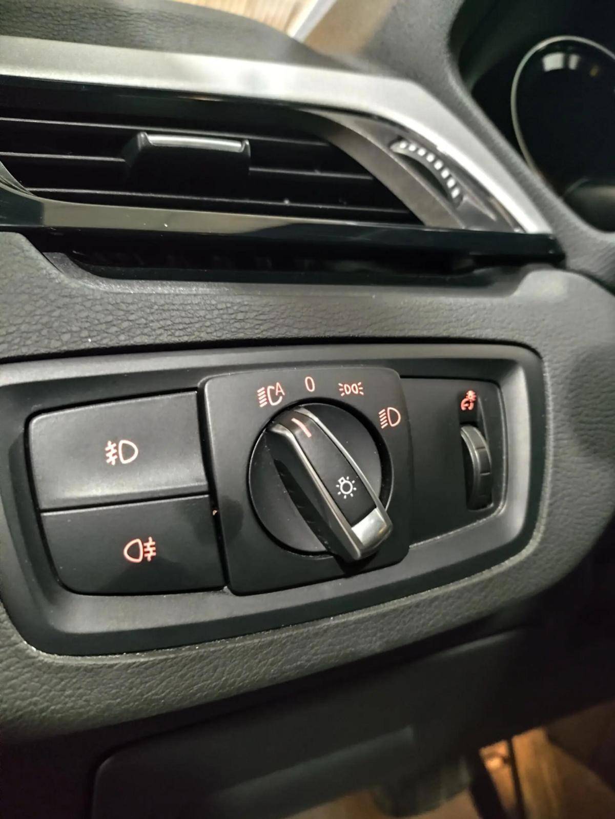 bmw-x1-sdrive16d-2019-diesel-1496cc