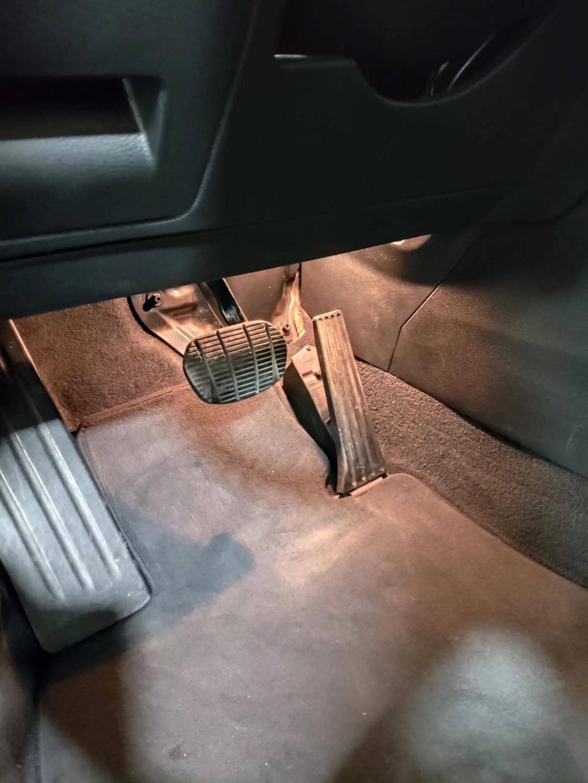 bmw-x1-sdrive16d-2019-diesel-1496cc