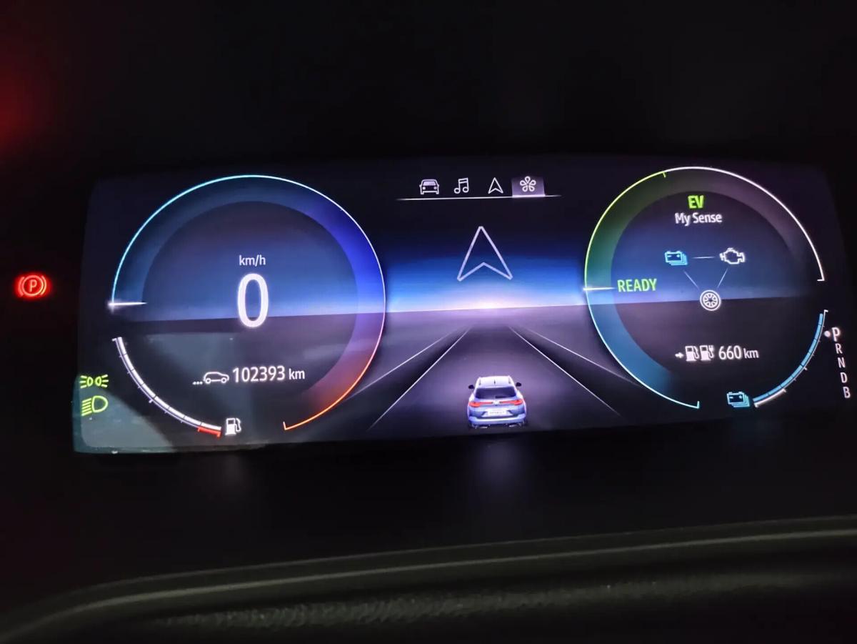 renault-megane-sport-tourer-2021-hibrido-a-gasolina-1598cc