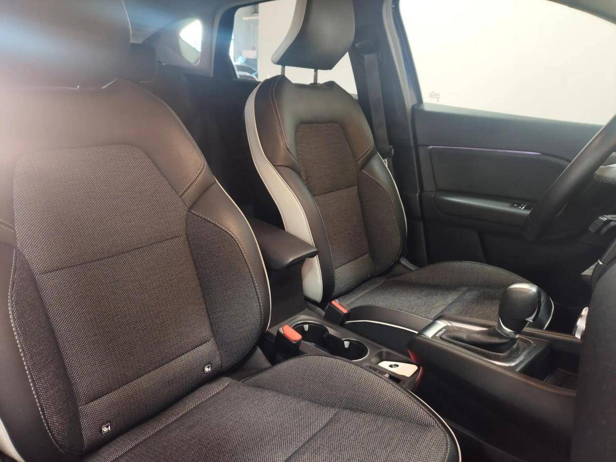 renault-captur-2023-hibrido-a-gasolina-1598cc