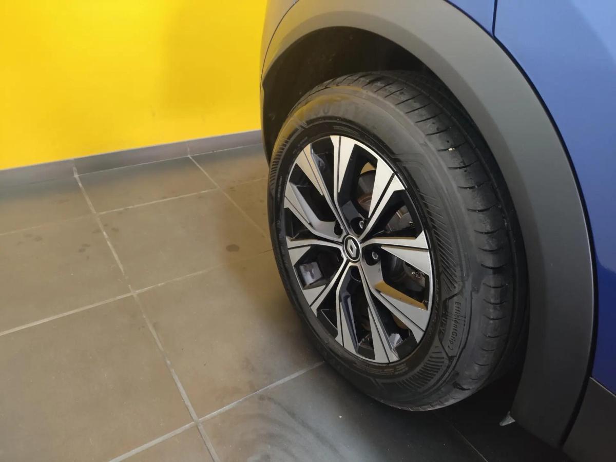 renault-captur-2023-hibrido-a-gasolina-1598cc