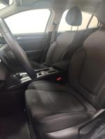 renault-megane-2023-hibrido-a-gasolina-1598cc