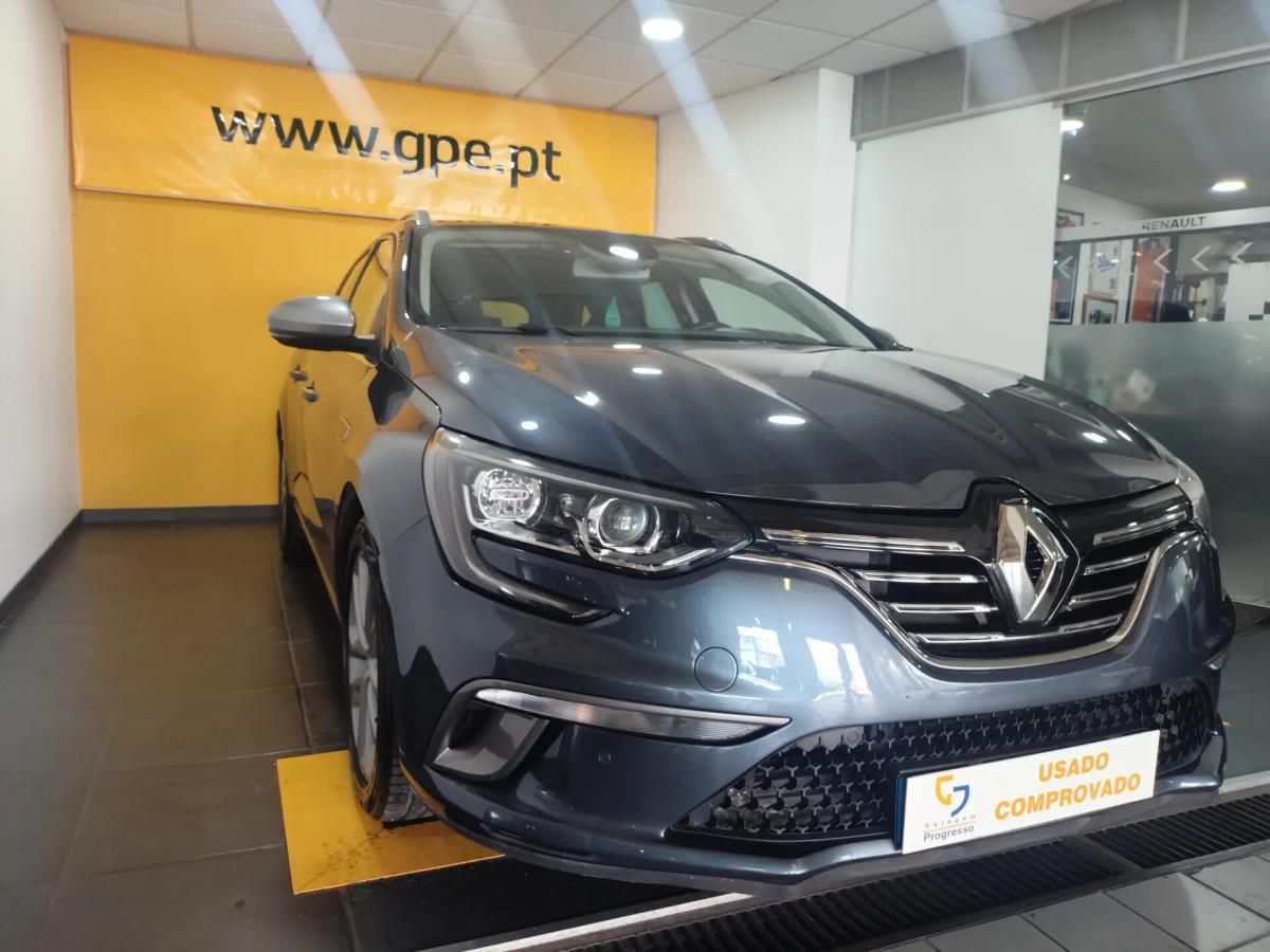 renault-megane-sport-tourer-2019-gasolina-1332cc