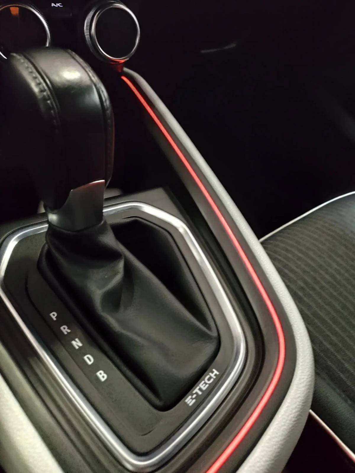 renault-clio-2021-hibrido-a-gasolina-1598cc