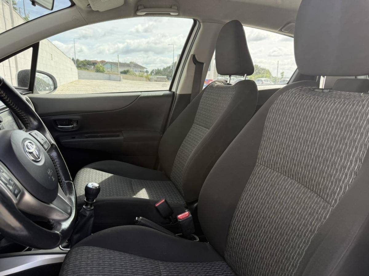 toyota-yaris-2013-diesel-1364cc