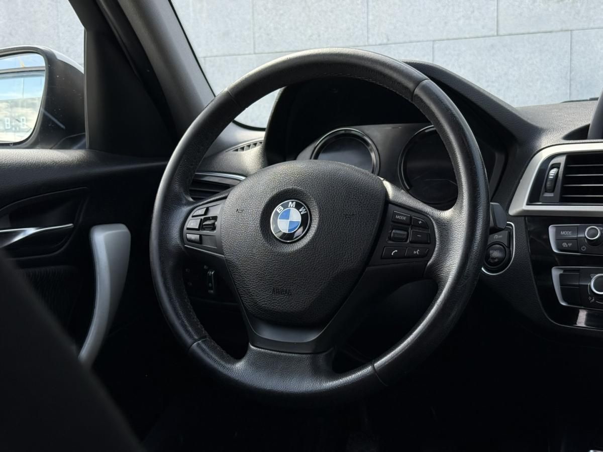 bmw-serie-1-2018-diesel-1496cc