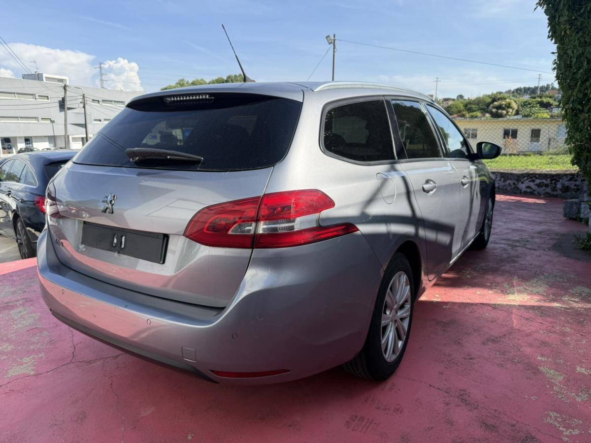 peugeot-308-sw-2017-diesel-1560cc