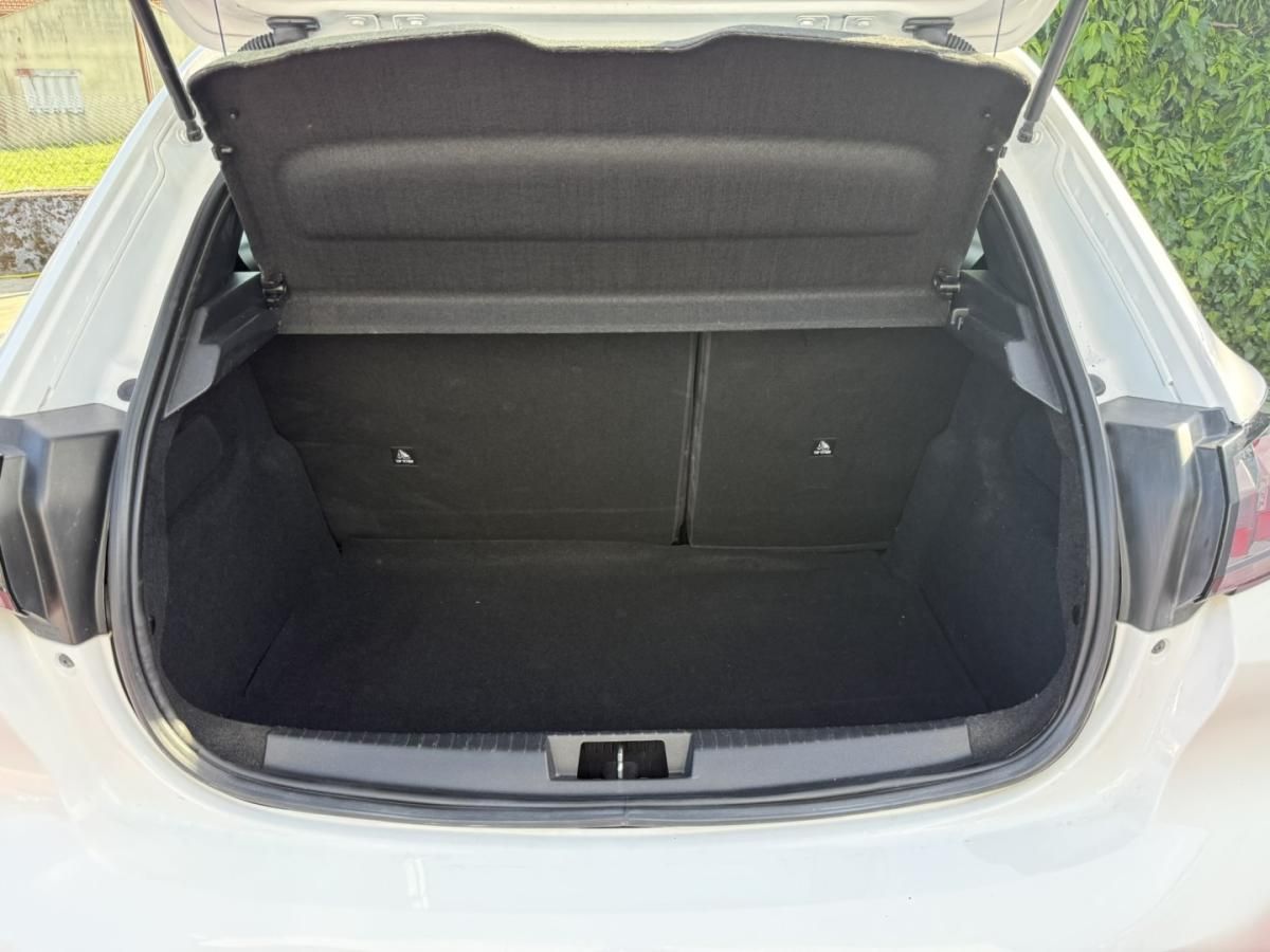 peugeot-208-2020-gasolina-1199cc