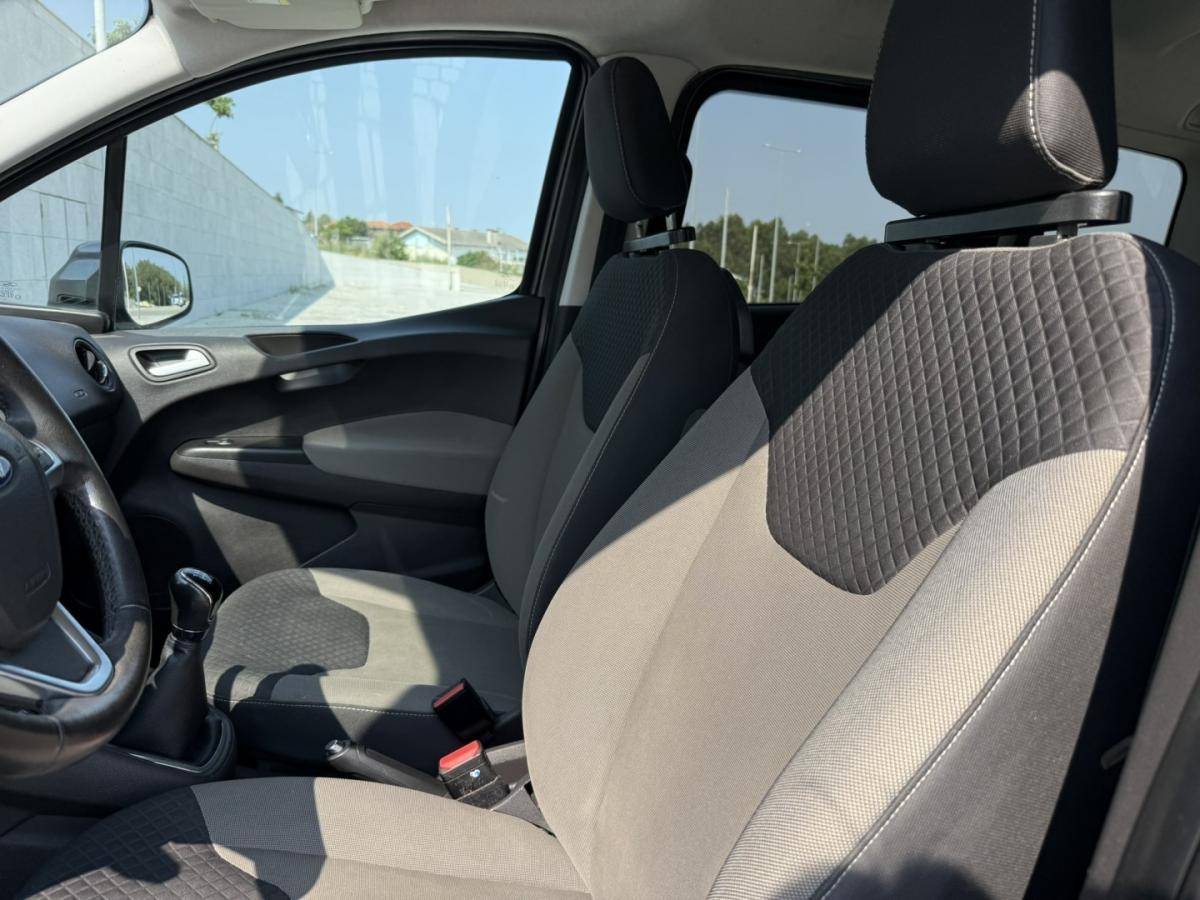 ford-tourneo-courier-2018-gasolina-998cc