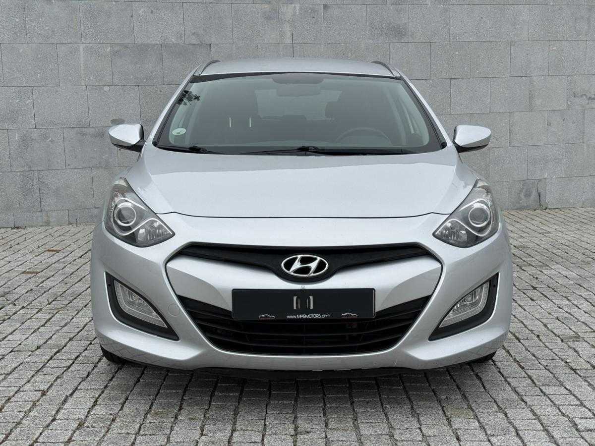 hyundai-i30-sw-2013-diesel-1396cc