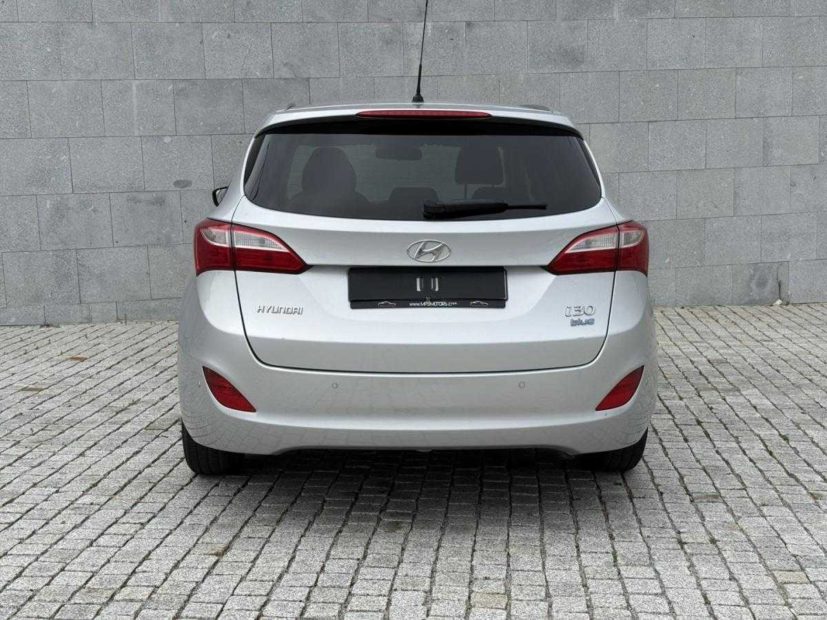 hyundai-i30-sw-2013-diesel-1396cc