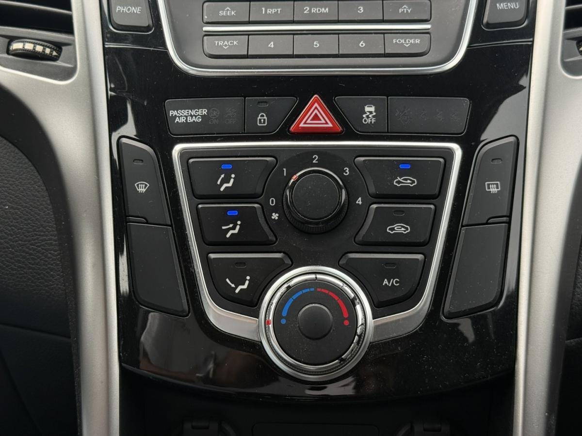 hyundai-i30-sw-2013-diesel-1396cc