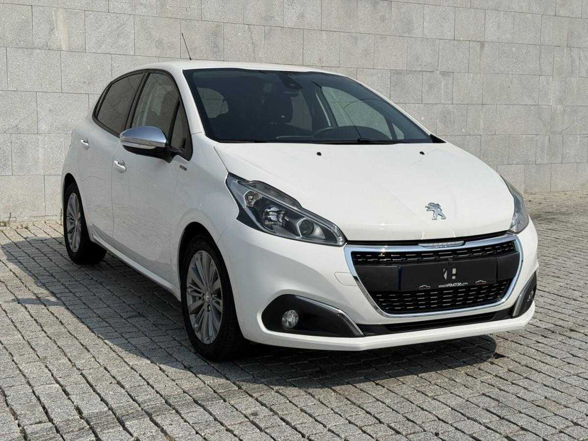 peugeot-208-2019-gasolina-1199cc