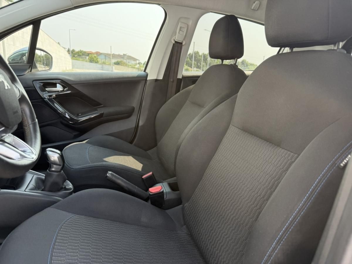 peugeot-208-2019-gasolina-1199cc
