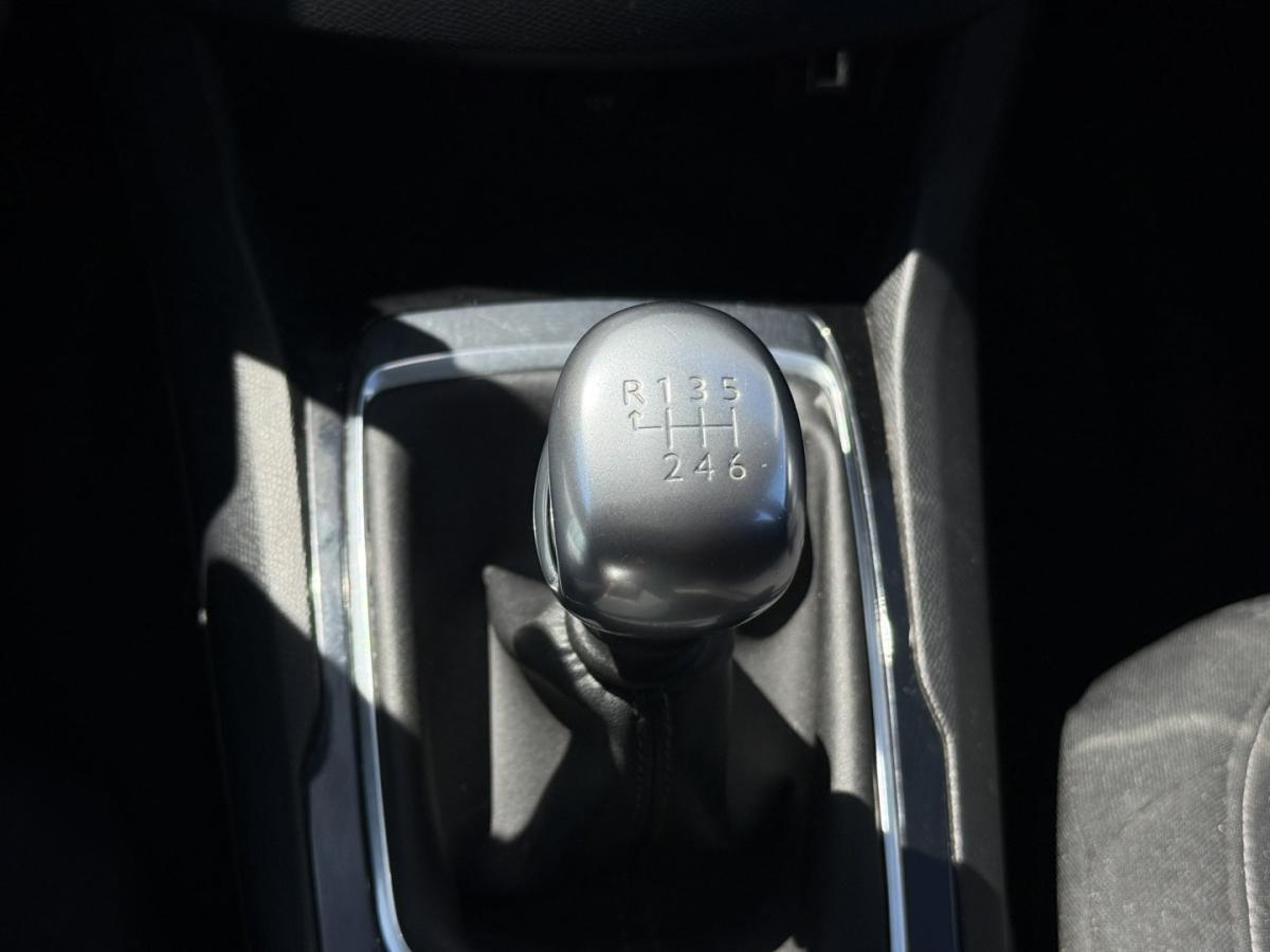 peugeot-308-sw-2019-diesel-1499cc