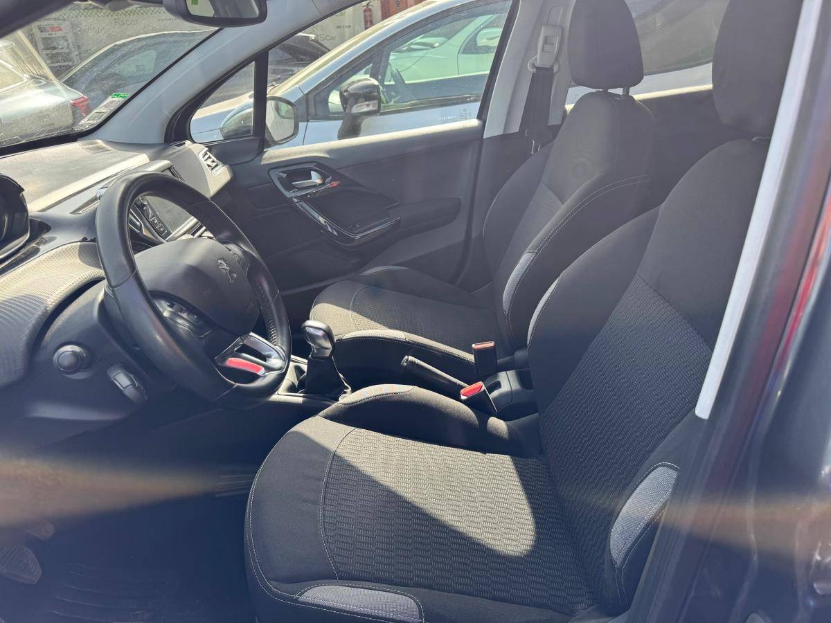 peugeot-208-2016-gasolina-1199cc