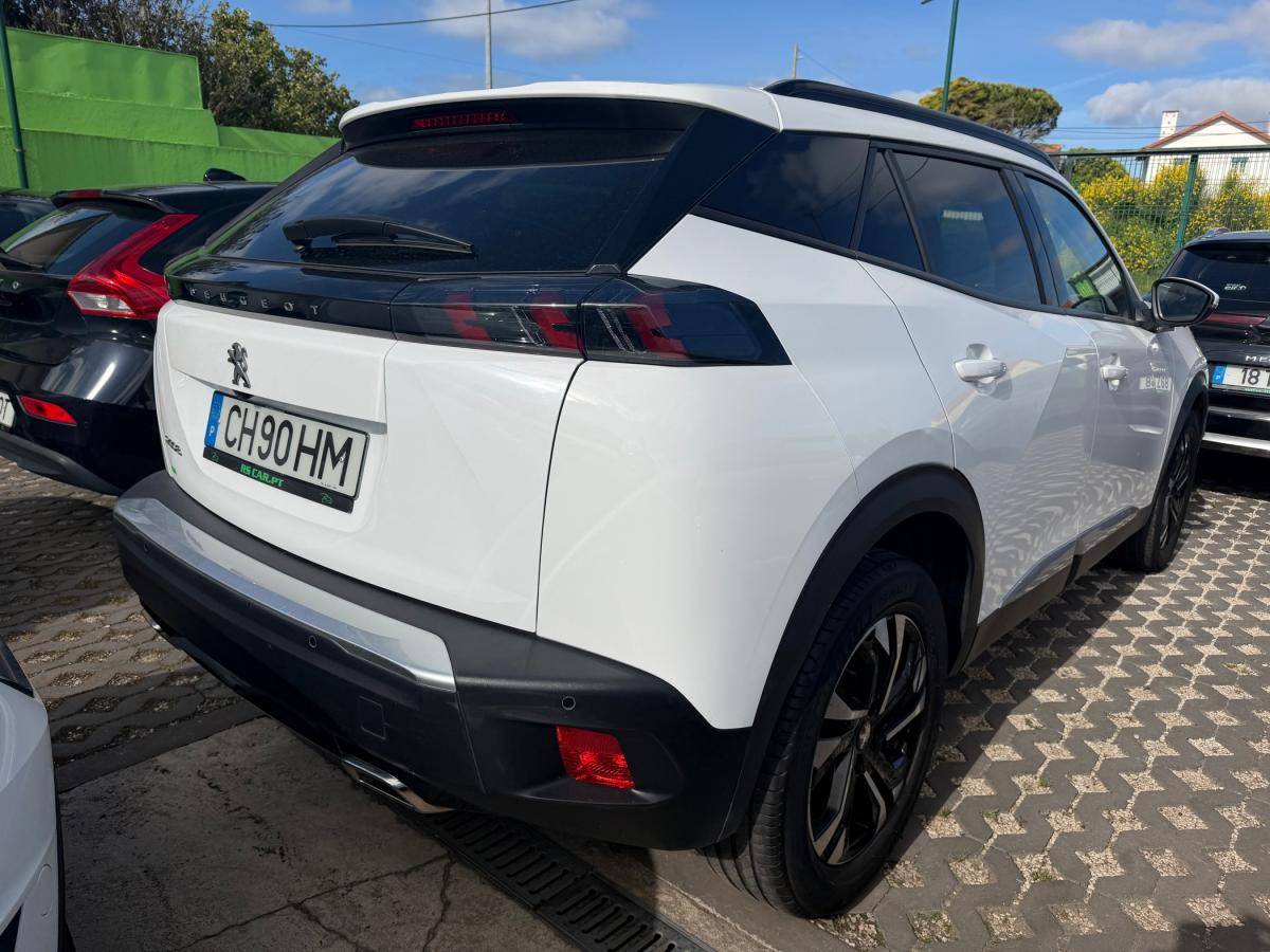 peugeot-2008-2021-gasolina-1199cc