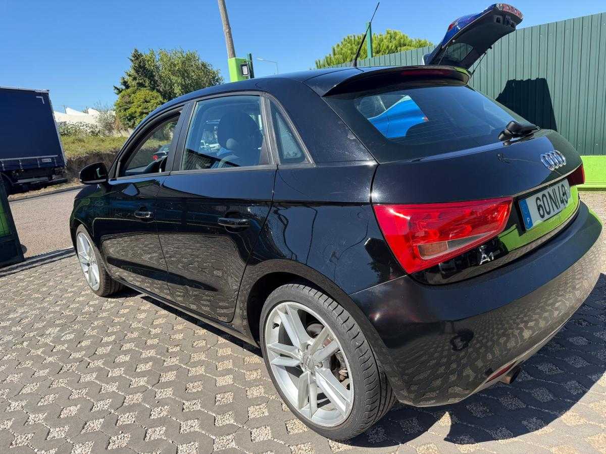 audi-a1-sportback-2012-diesel-1598cc
