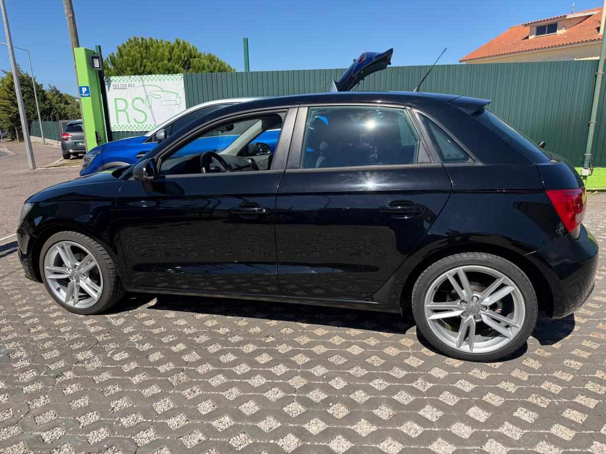 audi-a1-sportback-2012-diesel-1598cc