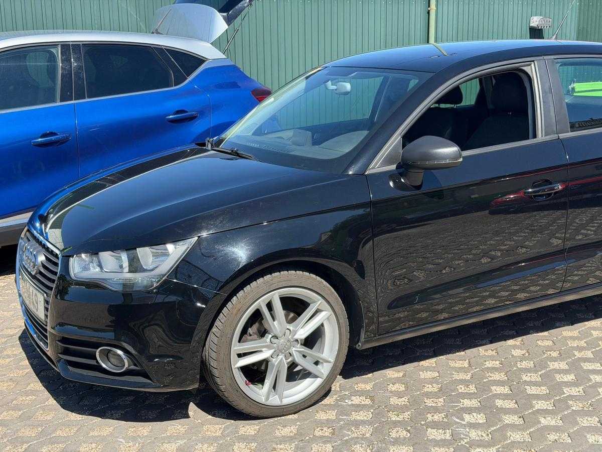 audi-a1-sportback-2012-diesel-1598cc
