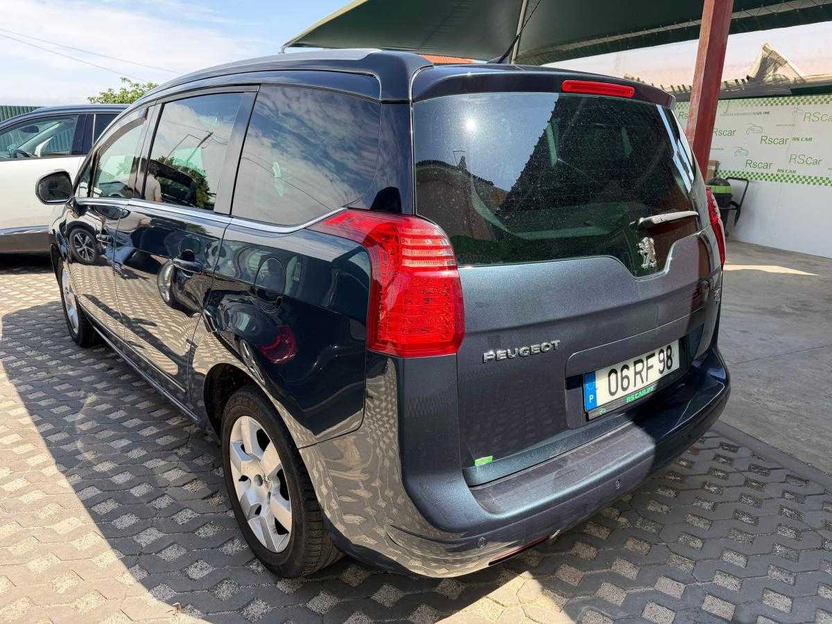 peugeot-5008-2012-diesel-1560cc
