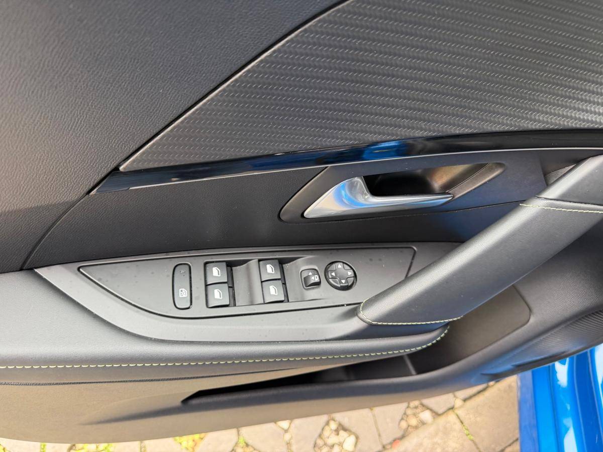 peugeot-208-2020-gasolina-1199cc
