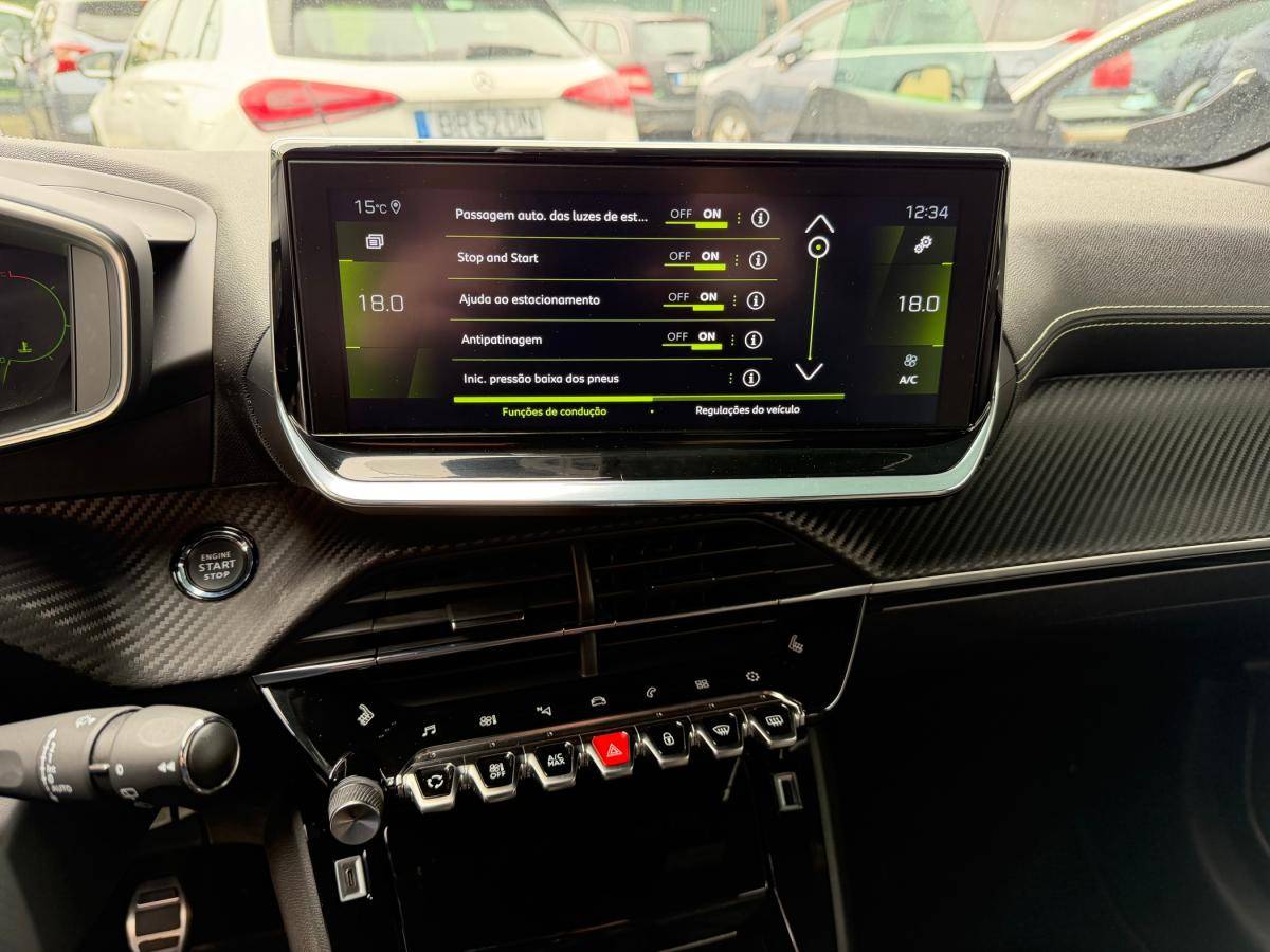 peugeot-208-2020-gasolina-1199cc