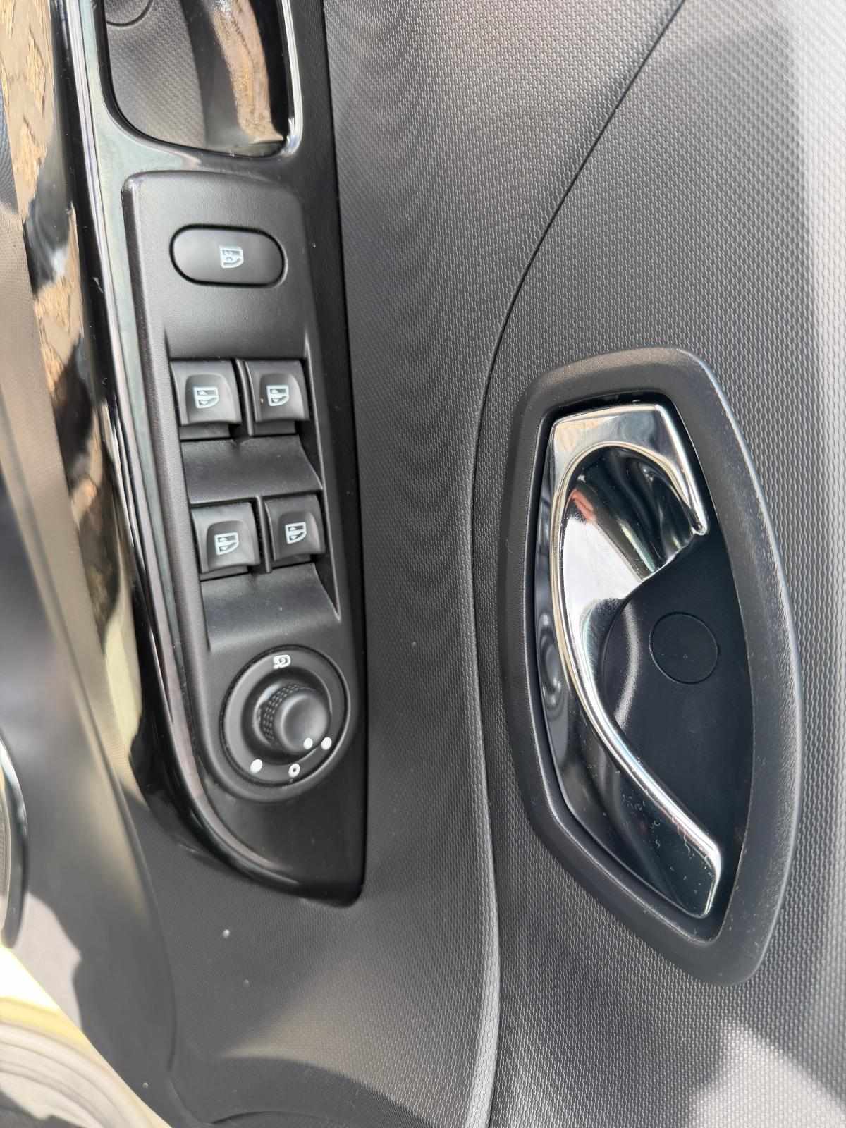 renault-captur-2014-diesel-1461cc