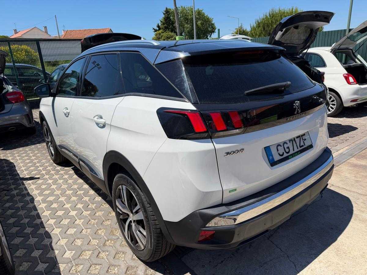peugeot-3008-2017-diesel-1560cc