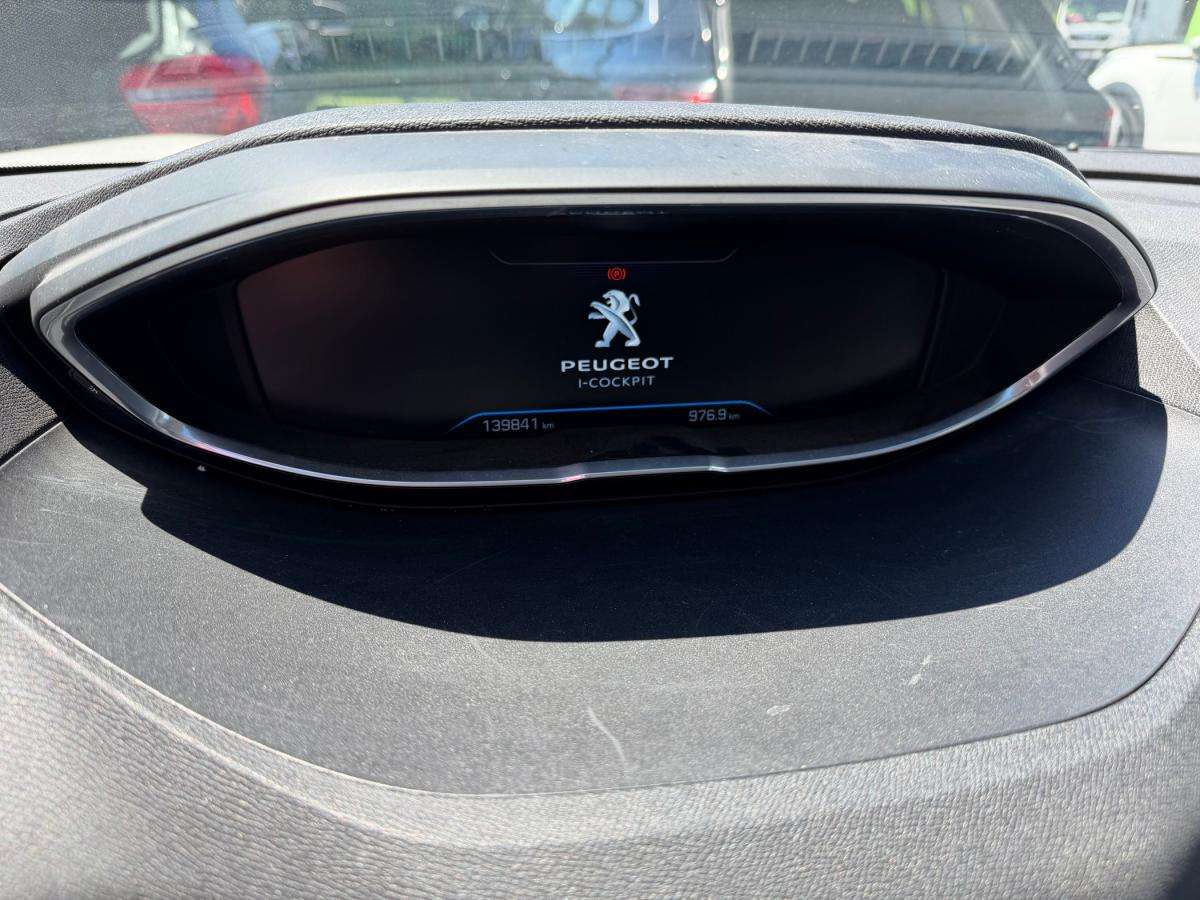 peugeot-3008-2017-diesel-1560cc