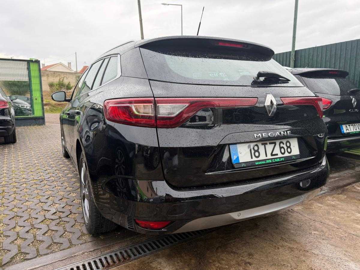 renault-megane-sport-tourer-2016-diesel-1461cc